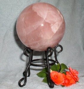 rose-quartz-sphere-281x300-2931433